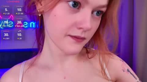 Snapshot of lily_mio chatting on 06/19/26, 09:51 Im Lily online show from 06/19/26, 09:51