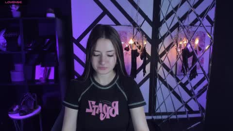 Lily online show from 01/25/25, 07:17