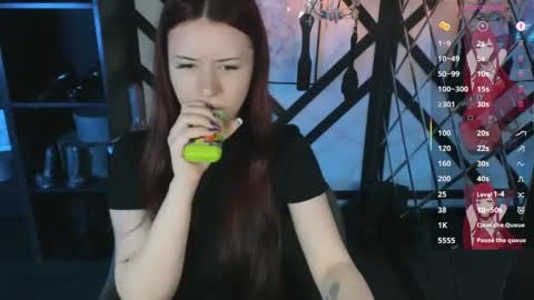 Snapshot of lily_moonlight chatting on 05/17/26, 03:30 Lily online show from 05/17/26, 03:30