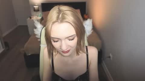 Lily online show from 02/22/26, 12:58