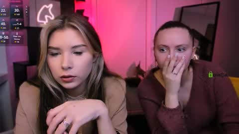 Lily online show from 11/30/25, 07:18