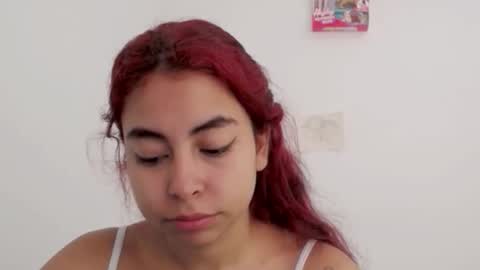 Snapshot of lily_robertss_ chatting on 01/12/26, 04:12 Lily Roberts online show from 01/12/26, 04:12