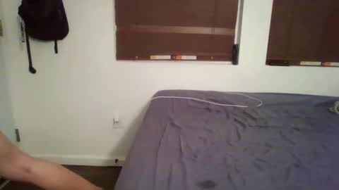 lily_slut420071 online show from 04/13/26, 05:57