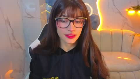 Snapshot of lily_tx chatting on 06/18/26, 12:42 Follow me.. Live 730 to 1400 online show from 06/18/26, 12:42