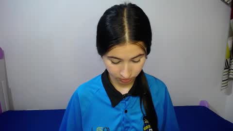 Snapshot of lilybumn chatting on 12/20/25, 03:57 Lily Dumn online show from 12/20/25, 03:57