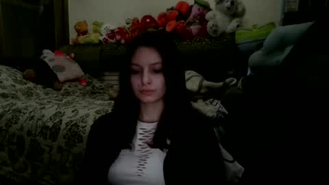 lilycandy_ online show from 12/14/24, 12:33