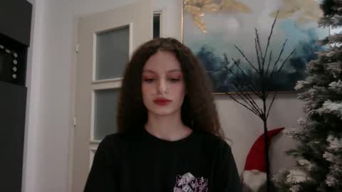 Snapshot of lilycandy_ chatting on 01/17/26, 09:36 lilycandy_ online show from 01/17/26, 09:36