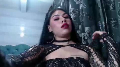 lilyjamesx online show from 02/28/25, 09:23