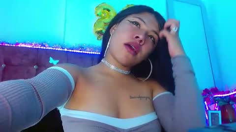 lilyjamesx online show from 02/05/26, 02:54