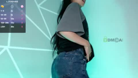 Liliana louise online show from 12/12/24, 01:43