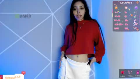 Liliana louise online show from 04/06/26, 11:49