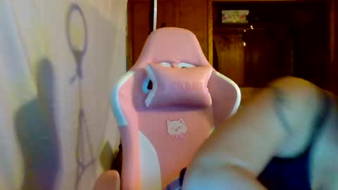 lily online show from 07/19/26, 12:36