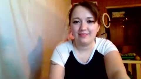 lily online show from 08/01/26, 05:34
