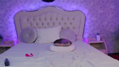      online show from 01/28/25, 07:32