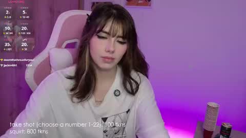 lily help me to collect more cosplay online show from 07/03/26, 04:41
