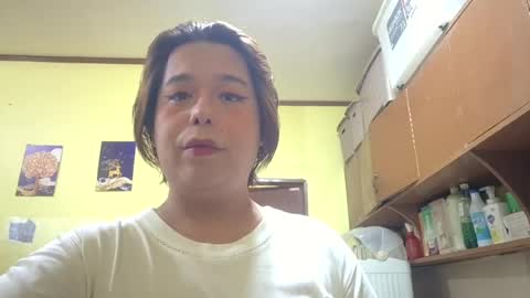 Snapshot of lilysette chatting on 06/15/26, 11:23 lilysette online show from 06/15/26, 11:23