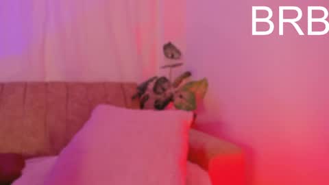 Lily  online show from 05/20/26, 09:48