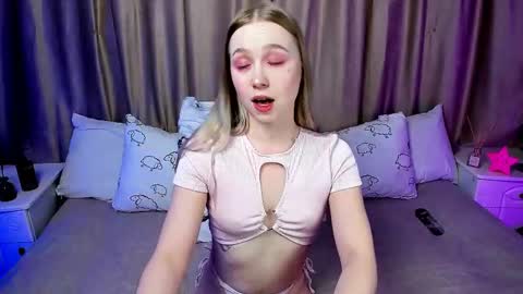 Lilian online show from 03/10/25, 03:23