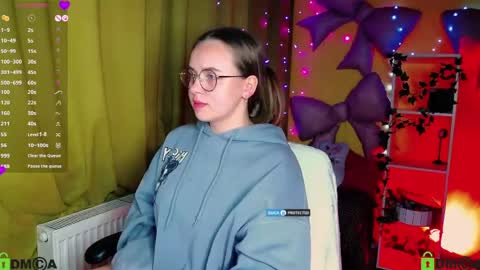 Lily online show from 04/23/26, 04:09