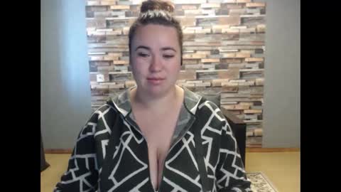 busty princess online show from 10/26/25, 06:08