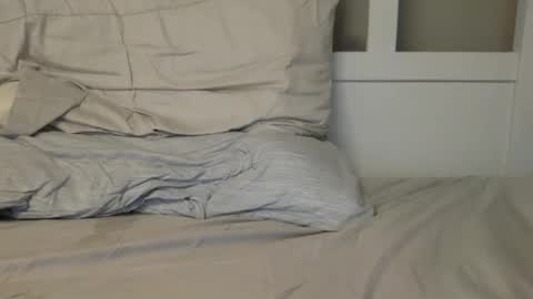 Chris online show from 11/06/25, 05:03