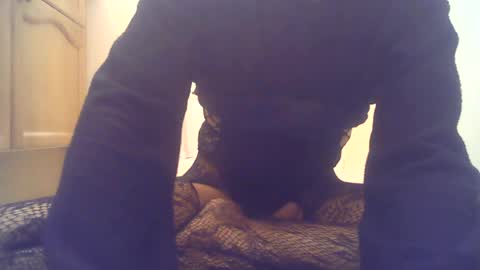 Snapshot of limpclitsissyfemboy chatting on 06/22/26, 03:25 limpclitsissyfemboy online show from 06/22/26, 03:25