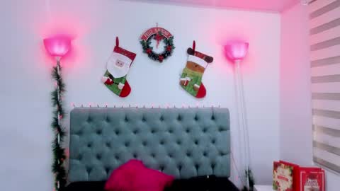  Lina Bedoya  online show from 01/03/25, 05:42