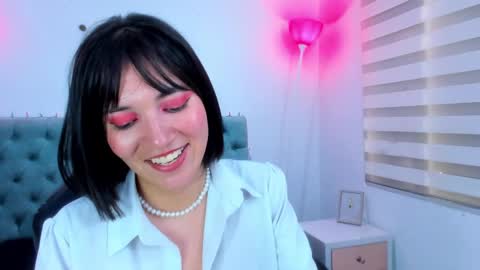  Lina Bedoya  online show from 01/13/25, 05:55