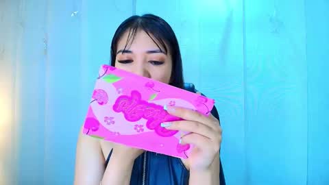 Snapshot of lina_bedoya chatting on 03/17/26, 11:35 Lina Bedoya online show from 03/17/26, 11:35
