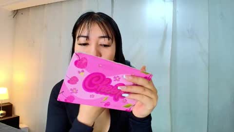 Snapshot of lina_bedoya chatting on 03/25/26, 11:38 Lina Bedoya online show from 03/25/26, 11:38