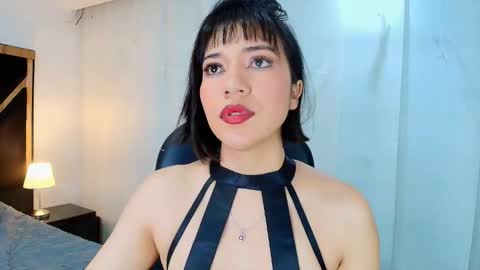 Snapshot of lina_bedoya chatting on 03/28/26, 11:32 Lina Bedoya online show from 03/28/26, 11:32