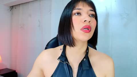 Snapshot of lina_bedoya chatting on 03/30/26, 11:22 Lina Bedoya online show from 03/30/26, 11:22