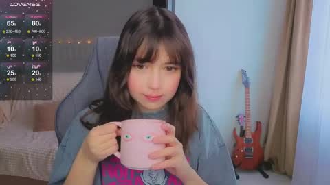 Lina online show from 04/19/26, 10:47