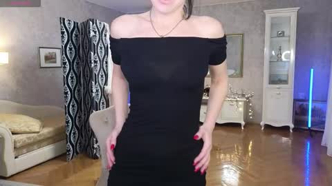 lina_flore online show from 02/11/26, 08:25