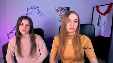 lina_fox12 online show from 11/28/25, 01:25