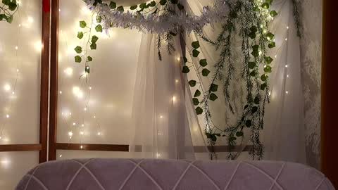 Snapshot of lina_n_kitty chatting on 01/30/25, 05:28 Lina - online show from 01/30/25, 05:28