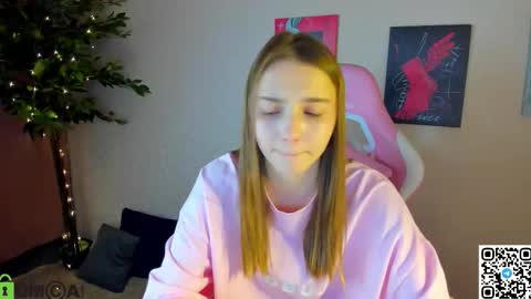 LINA online show from 12/15/25, 01:10