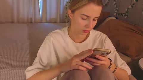 LINA online show from 07/01/26, 01:07