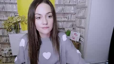 Snapshot of lina_star_s chatting on 10/06/25, 05:27 Lina online show from 10/06/25, 05:27