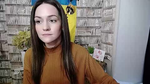 Snapshot of lina_star_s chatting on 10/16/25, 07:20 Lina online show from 10/16/25, 07:20