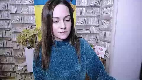 Snapshot of lina_star_s chatting on 10/27/25, 07:12 Lina online show from 10/27/25, 07:12