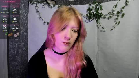 Lina online show from 04/09/26, 08:36