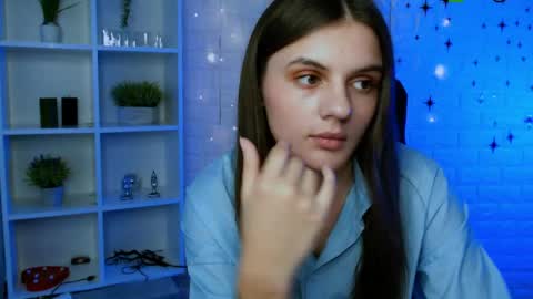 linaa_dolly online show from 06/04/26, 12:55