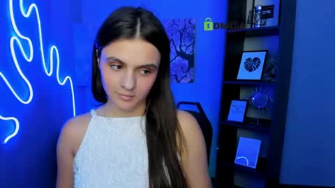 linaa_dolly online show from 06/05/26, 02:23