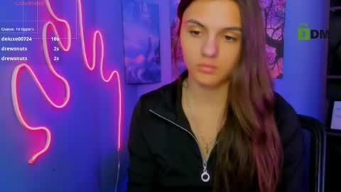 linaa_dolly online show from 06/15/26, 01:13