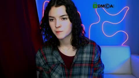 linaa_dolly online show from 06/16/26, 01:03