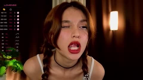 Lina online show from 10/03/25, 08:28