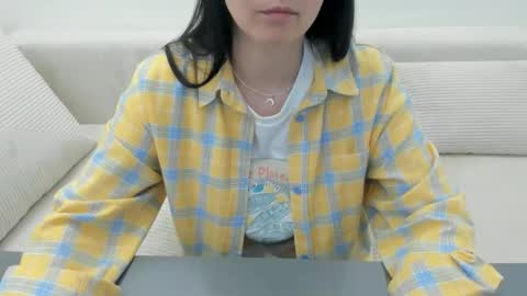 linabay2 online show from 05/16/26, 10:47