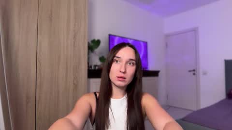 Snapshot of linabbb chatting on 09/14/25, 04:39 Lina online show from 09/14/25, 04:39