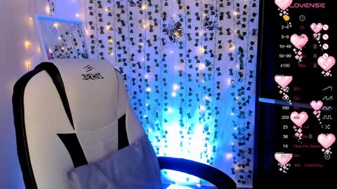 Lina online show from 04/09/26, 04:56